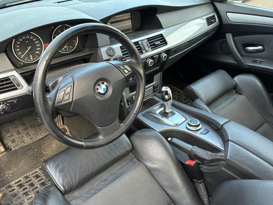 BMW 525 2008