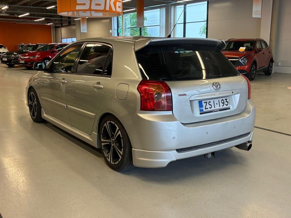 TOYOTA Corolla 2006