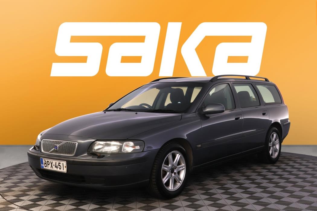 VOLVO V70 2003