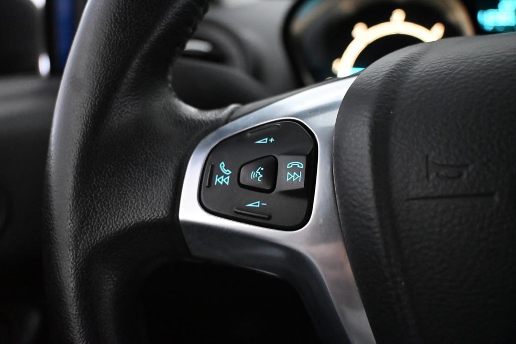 FORD Fiesta Van 2014