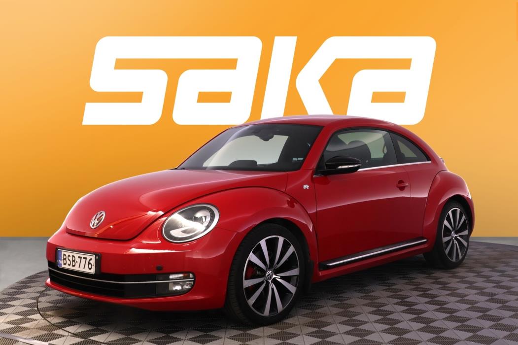 VOLKSWAGEN Beetle 2012