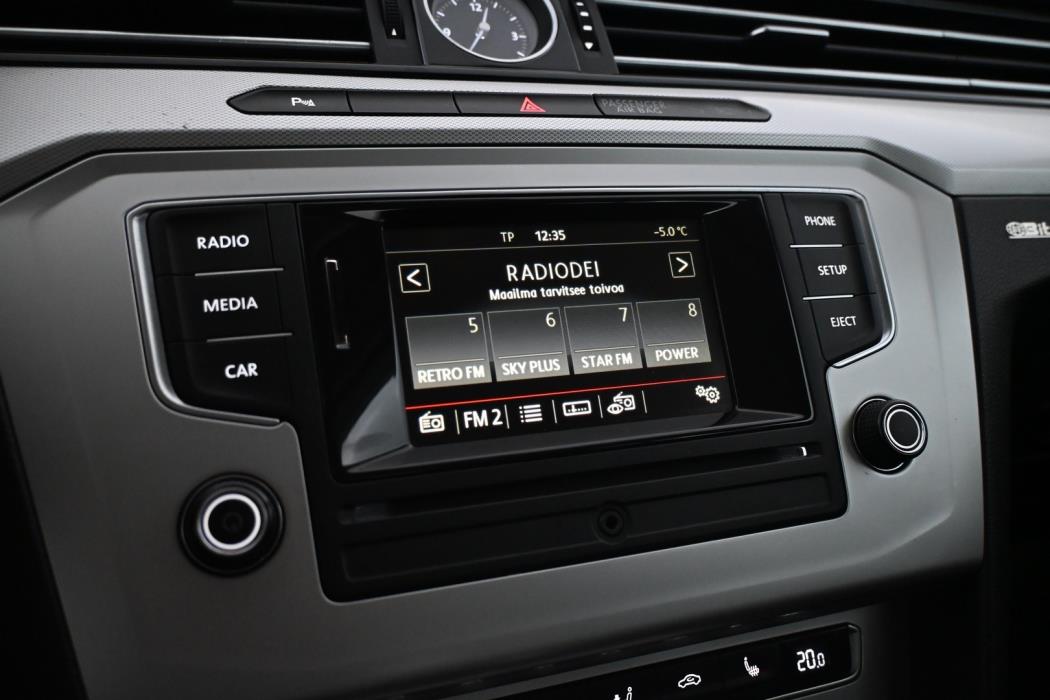 VOLKSWAGEN Passat 2015