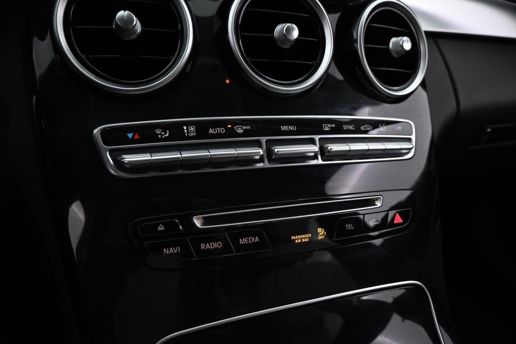 MERCEDES-BENZ C 2015