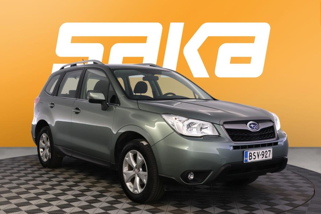 SUBARU Forester 2015