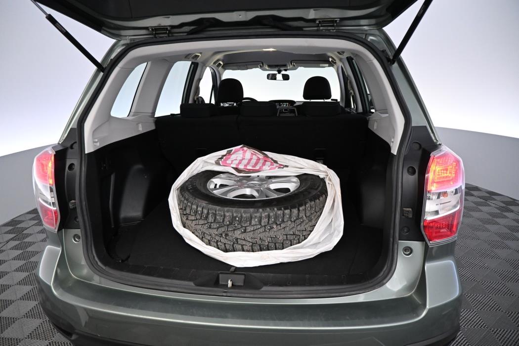 SUBARU Forester 2015