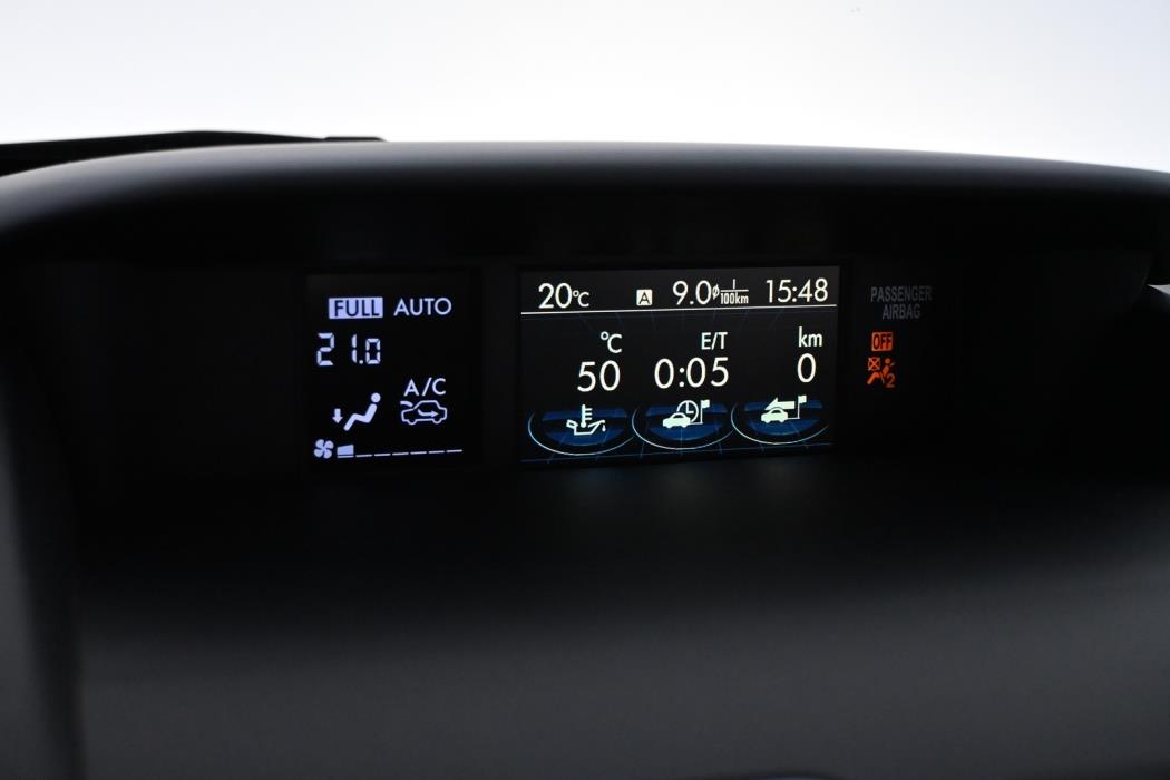 SUBARU Forester 2015