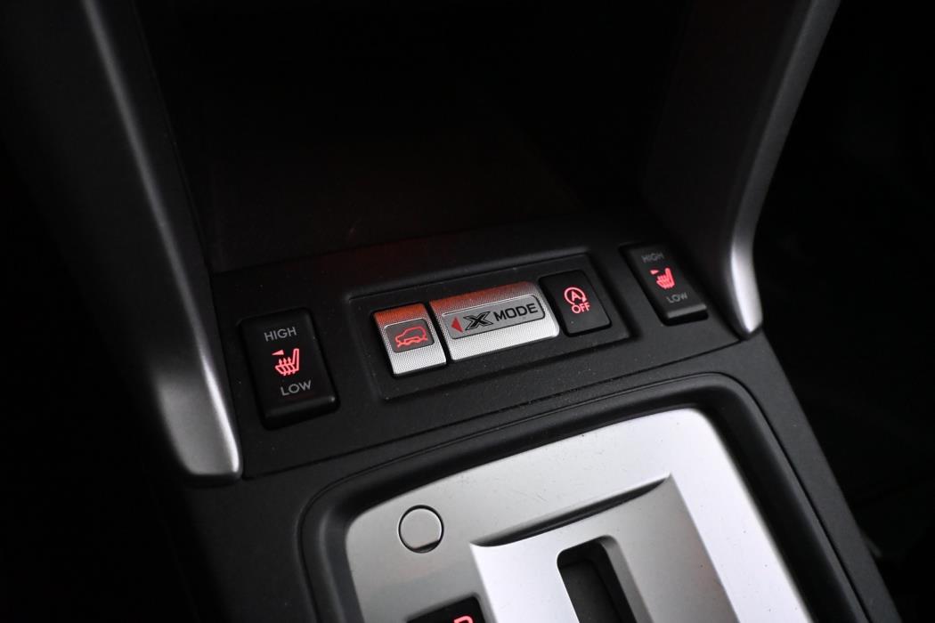 SUBARU Forester 2015