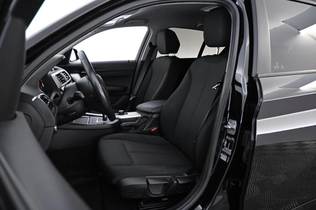 BMW 118 2018