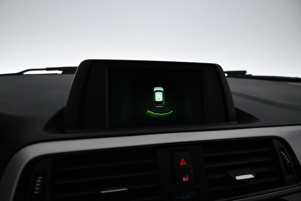 BMW 118 2018