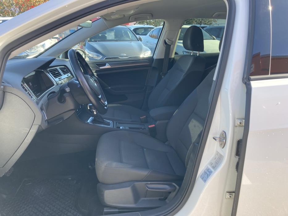 VOLKSWAGEN Golf 2019