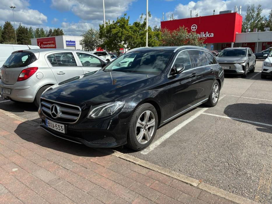 MERCEDES-BENZ E 2017