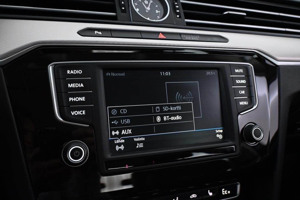 VOLKSWAGEN Passat 2016