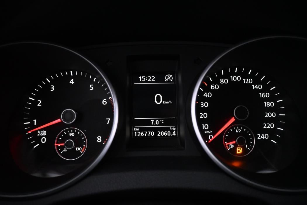 VOLKSWAGEN Golf 2013