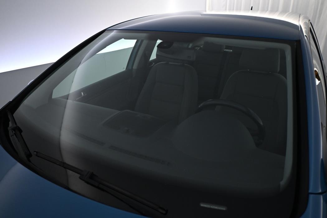 VOLKSWAGEN Golf 2005