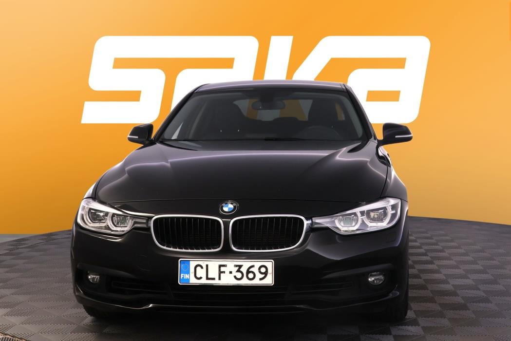 BMW 318 2018