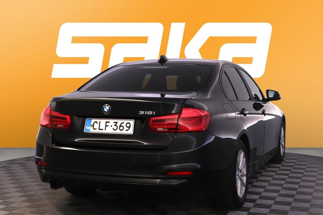 BMW 318 2018