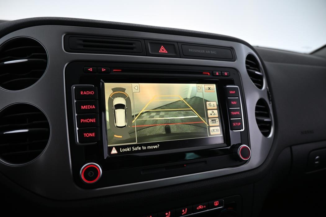 VOLKSWAGEN Tiguan 2015