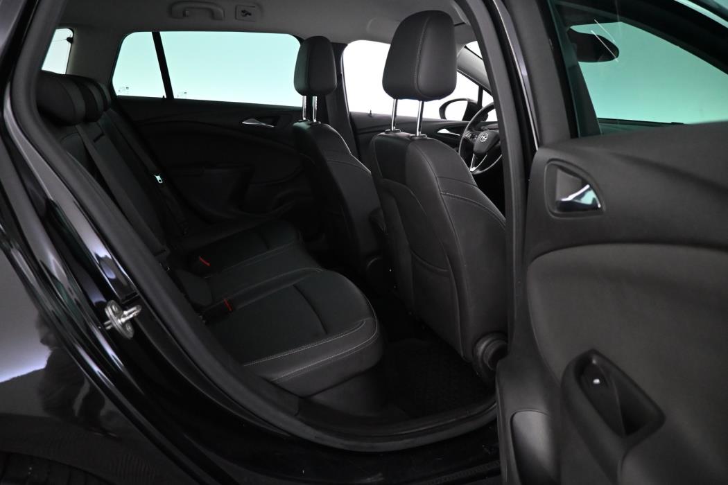 OPEL Astra 2018