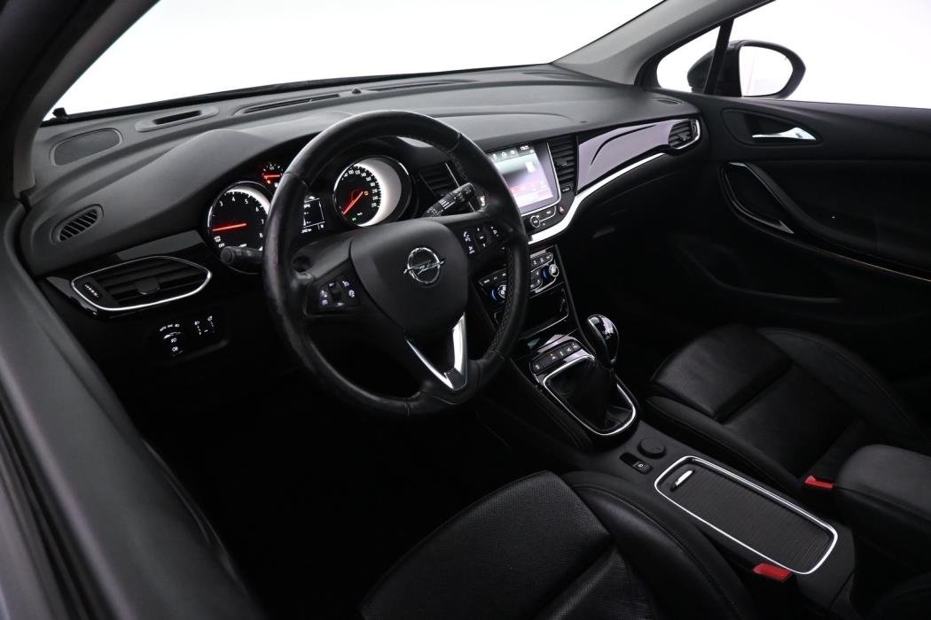 OPEL Astra 2018