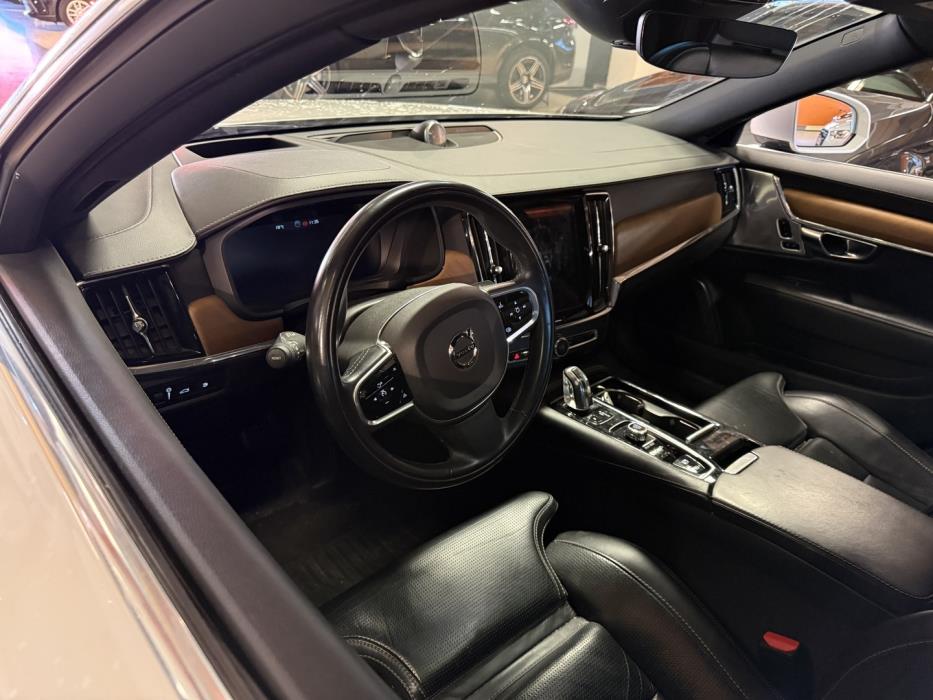 VOLVO S90 2017