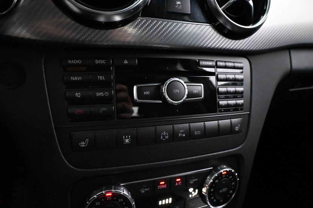 MERCEDES-BENZ GLK 2013