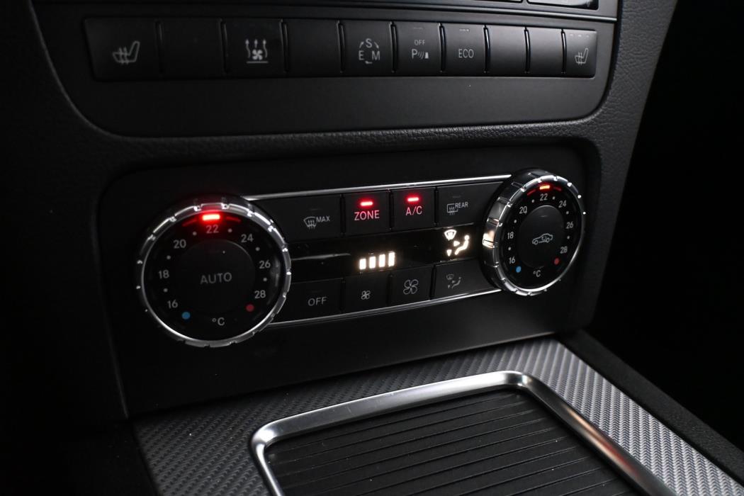 MERCEDES-BENZ GLK 2013