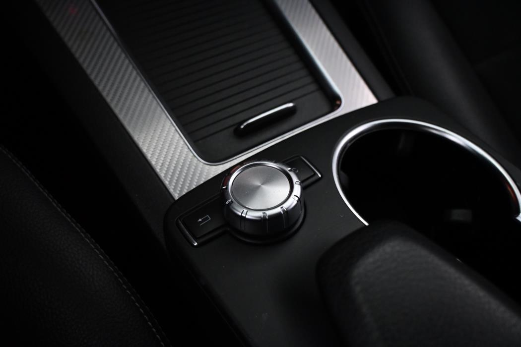 MERCEDES-BENZ GLK 2013