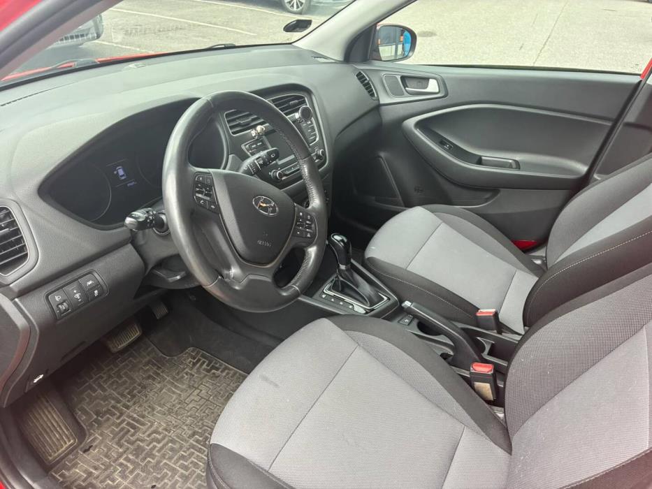 HYUNDAI I20 2019