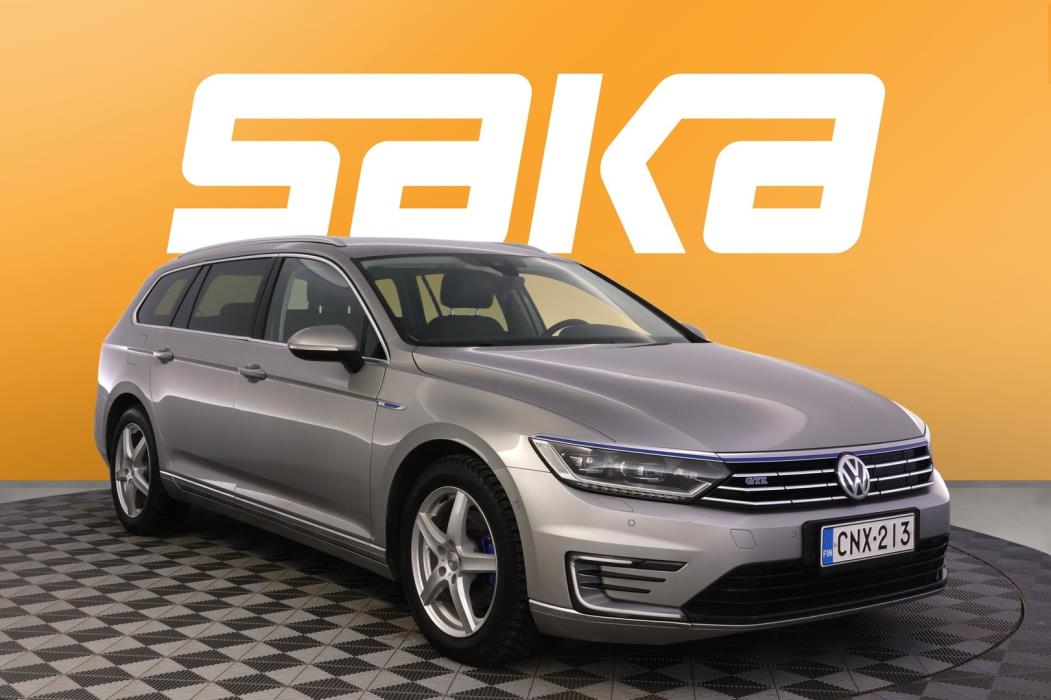 VOLKSWAGEN Passat 2016