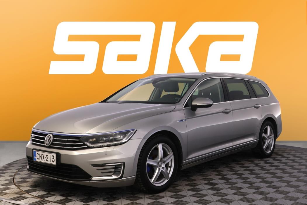 VOLKSWAGEN Passat 2016