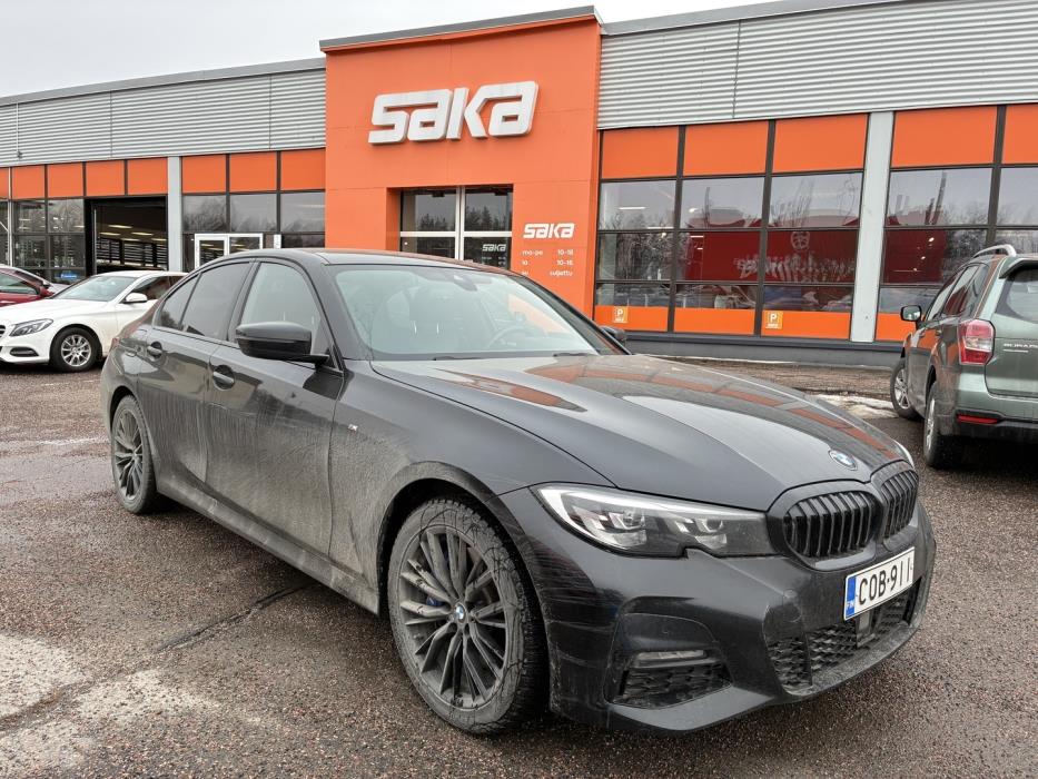 BMW 330 2020