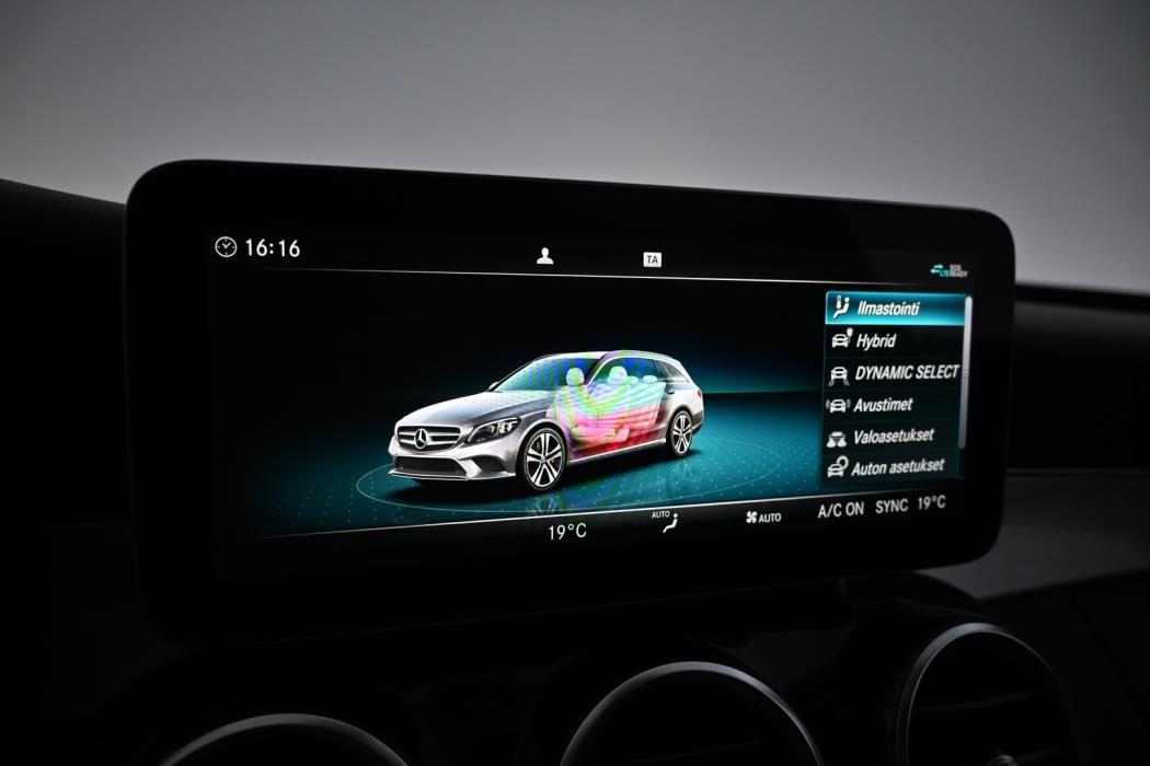 MERCEDES-BENZ C 2020