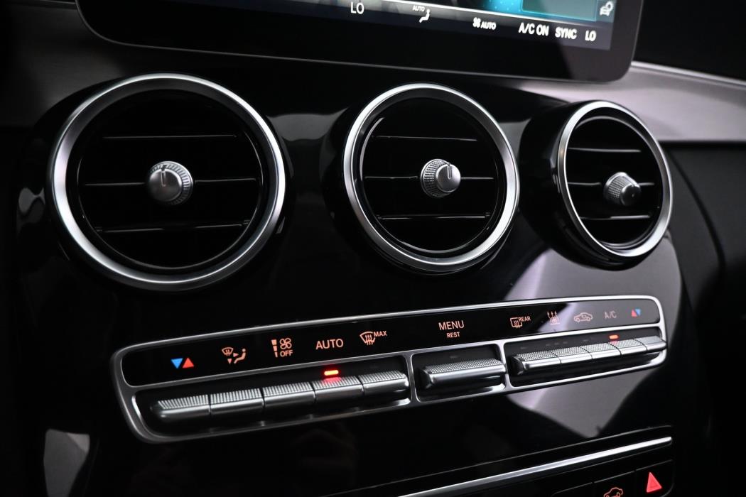 MERCEDES-BENZ C 2020