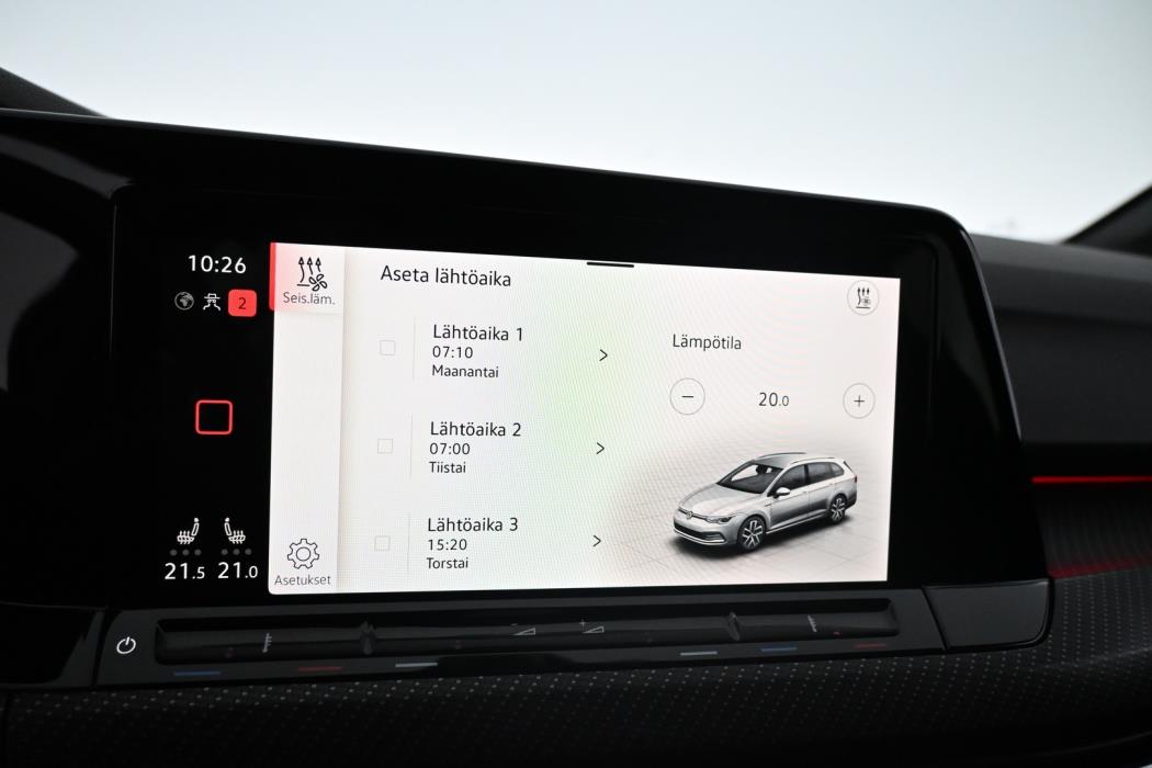 VOLKSWAGEN Golf 2023