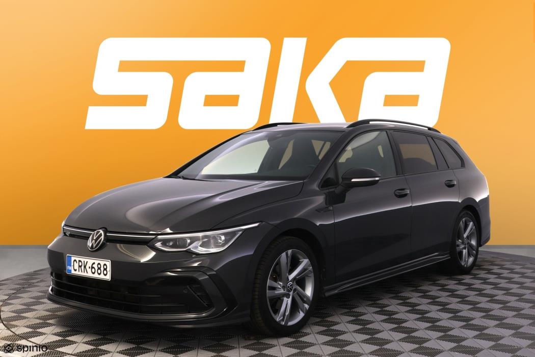 VOLKSWAGEN Golf 2023