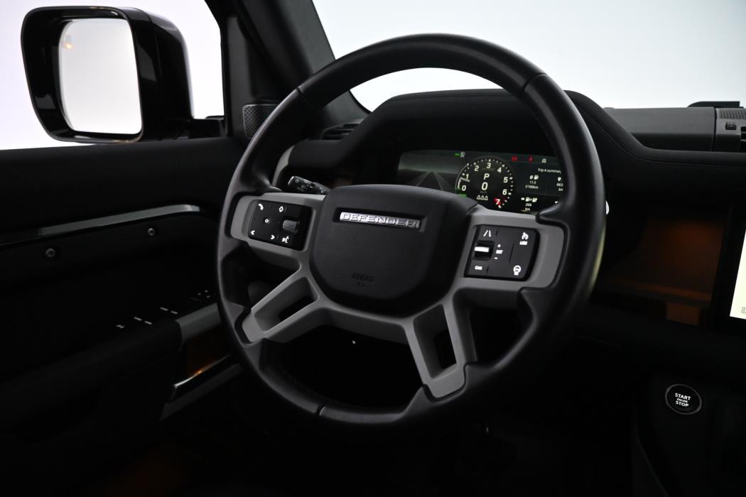 LAND ROVER Defender 2023