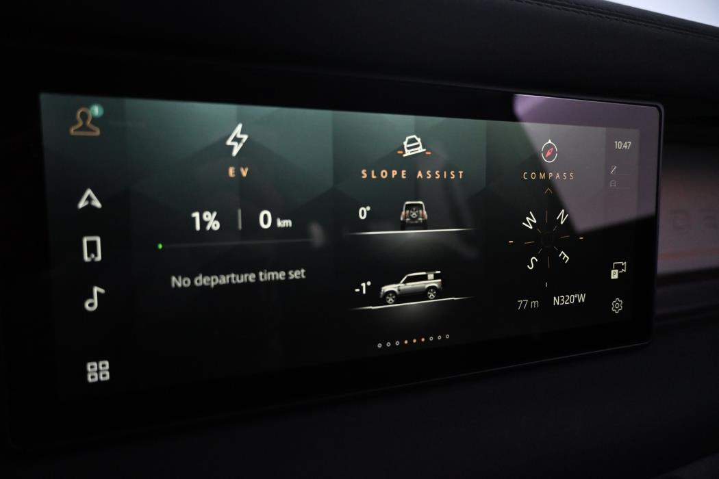 LAND ROVER Defender 2023
