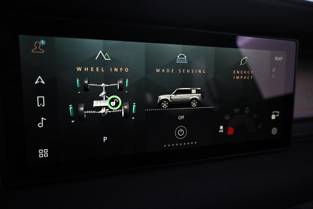 LAND ROVER Defender 2023