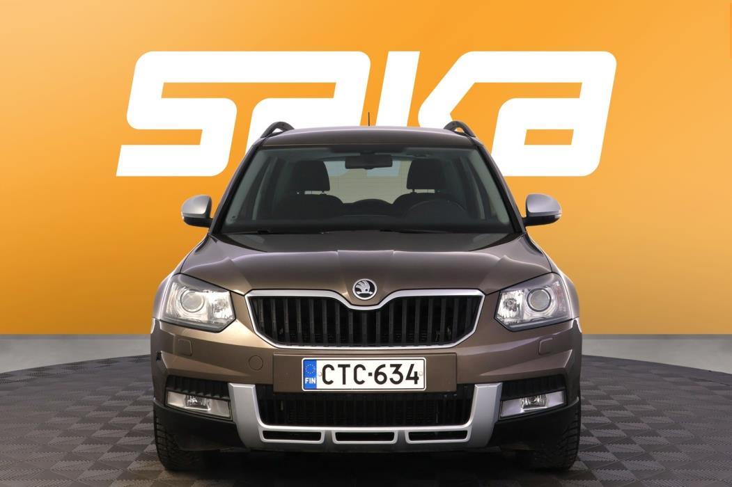 SKODA Yeti 2015