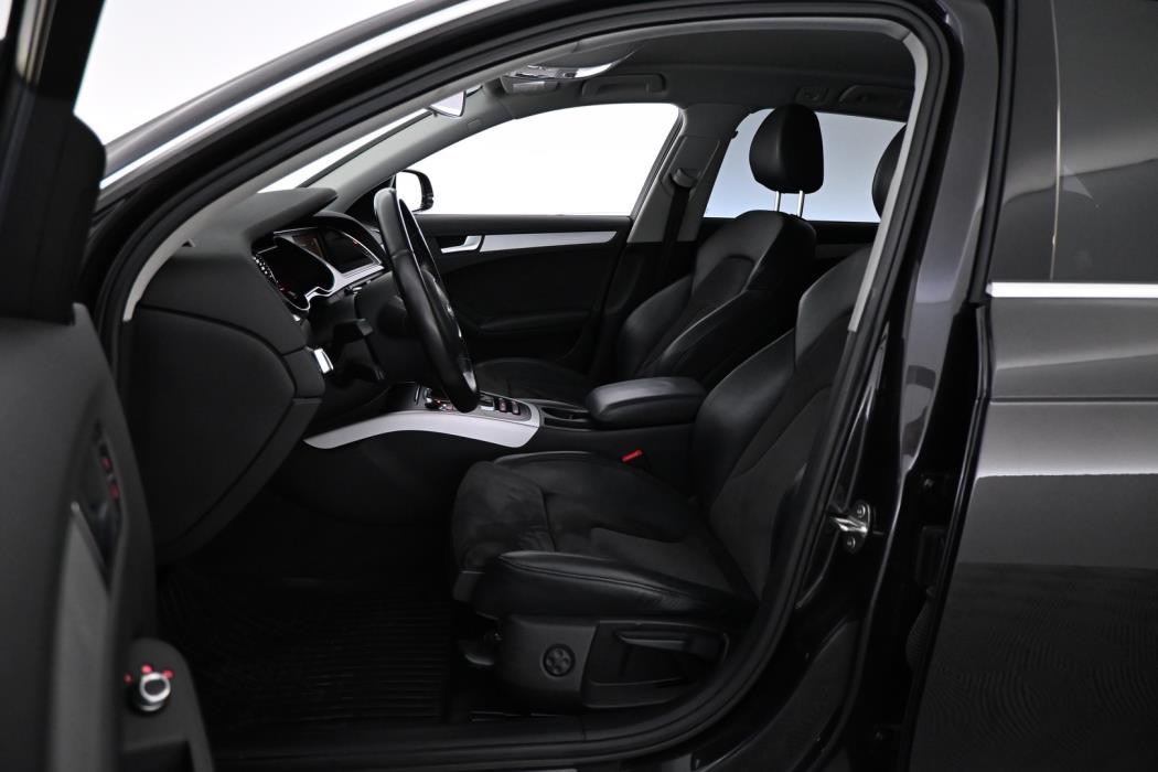 AUDI A4 2015