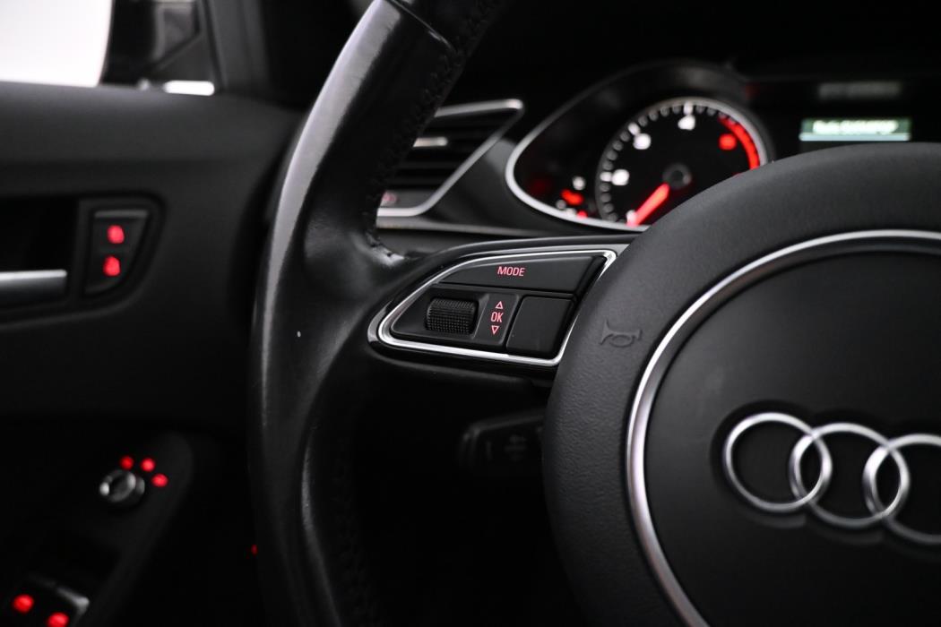 AUDI A4 2015