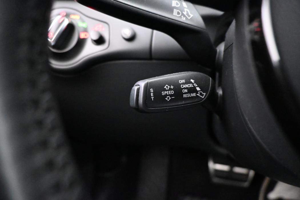 AUDI A4 2015