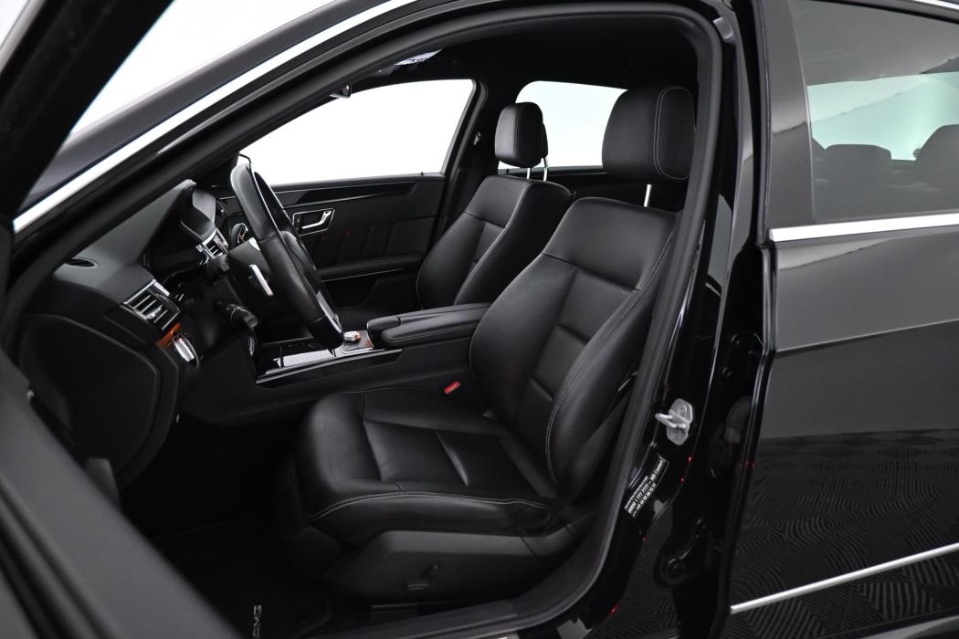 MERCEDES-BENZ E 2011