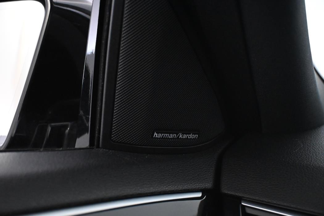 MERCEDES-BENZ E 2011