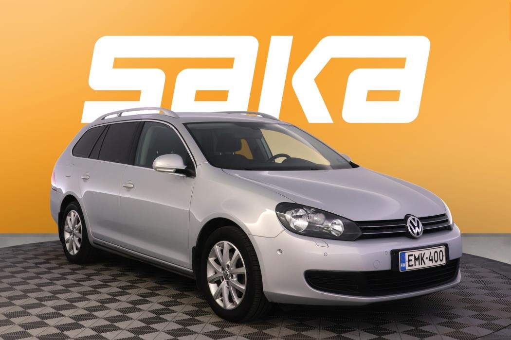 VOLKSWAGEN Golf 2013