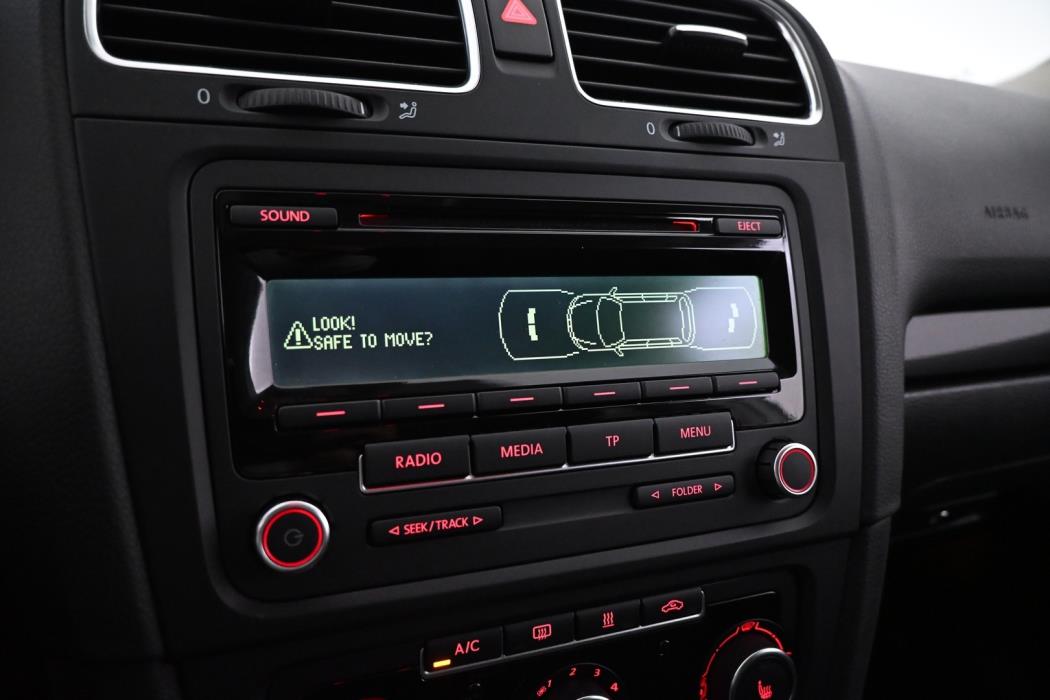 VOLKSWAGEN Golf 2013