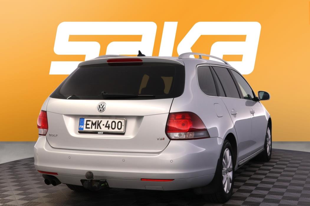 VOLKSWAGEN Golf 2013