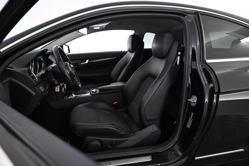 MERCEDES-BENZ C 2012