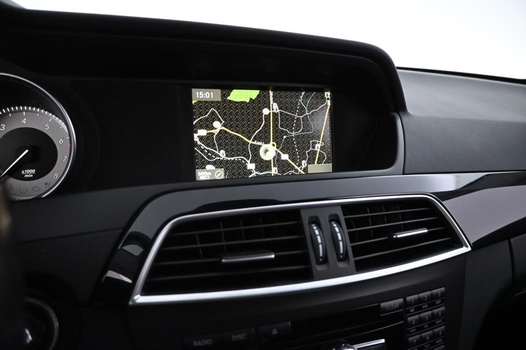 MERCEDES-BENZ C 2012