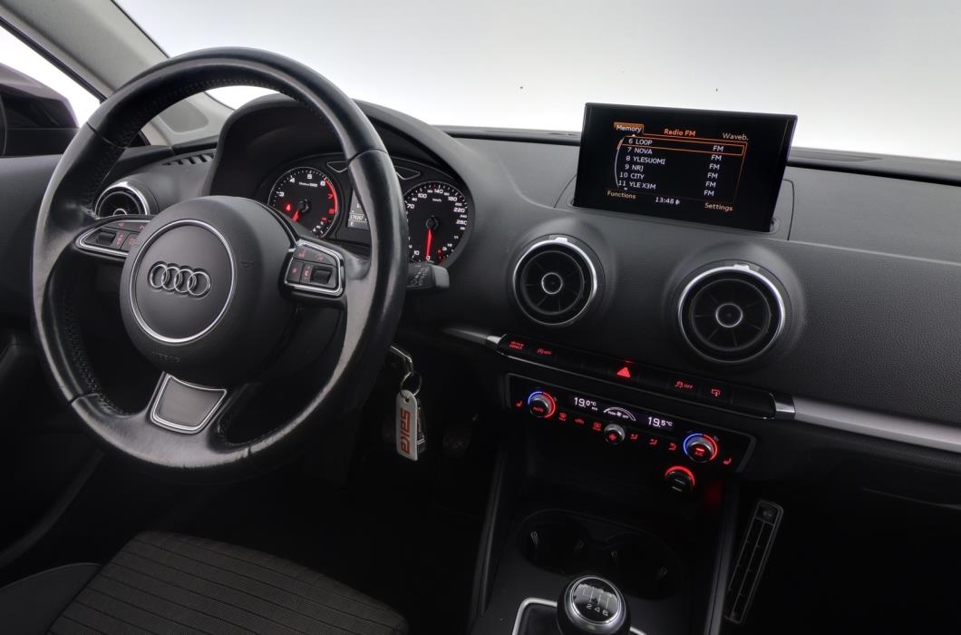 AUDI A3 2015